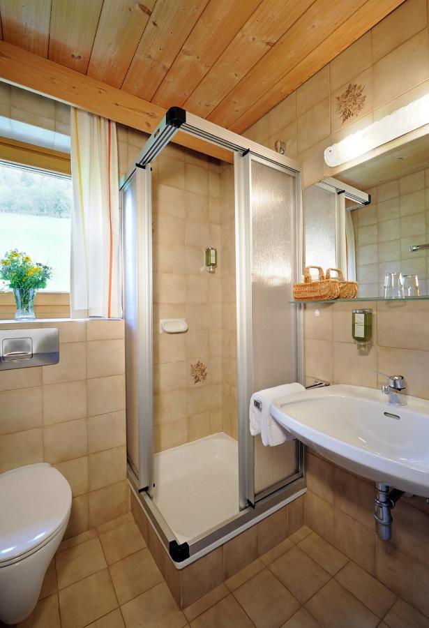 Naturhotel Alpenrose Millstatt Exterior foto